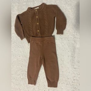 Knit cardigan with leggings set